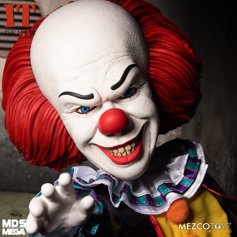 Pennywise - IT (1990) Mezco Designer Series Mega Scale Talking Doll 15"