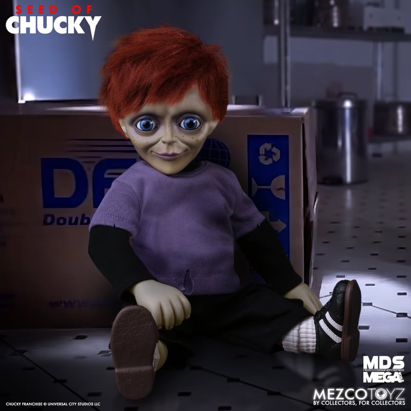 Glen - Seed Of Chucky Mezco Designer Series Mega Scale Talking Doll 15"